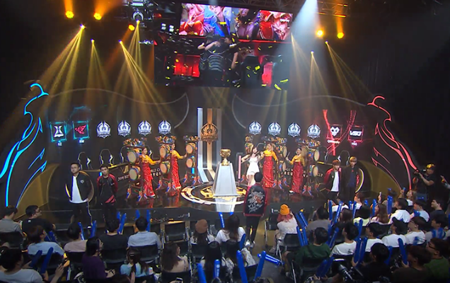 Qianshi宣布退役：也许我们会以不同的身份再相见！谢谢