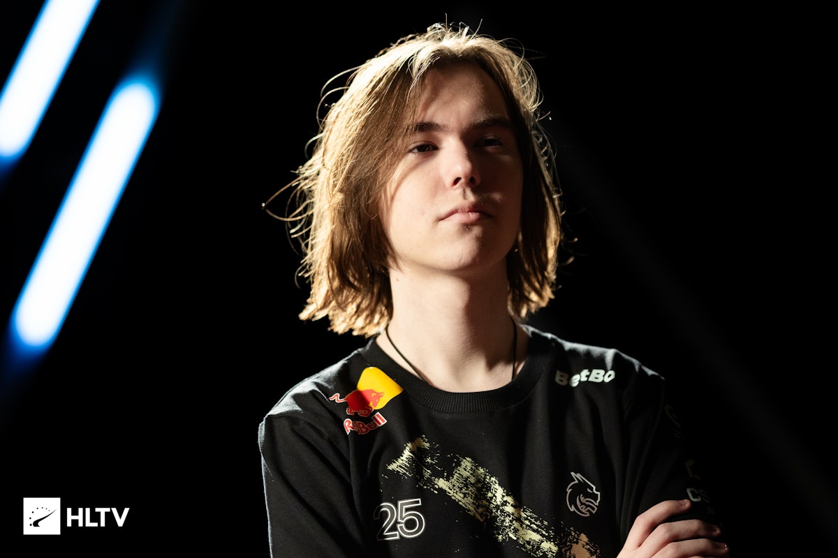 韩国造币公社推出Faker纪念奖章：507枚金牌2000枚银牌，Faker生日发行